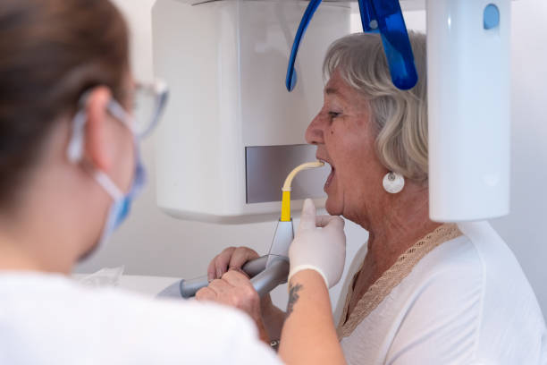 Best Orthodontic Emergency Dentist in Leland Grove, IL